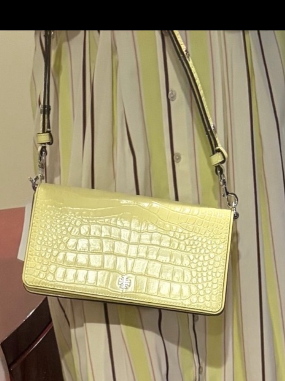Tory Burch Croc-Embossed Shoulder Bag in Yellow NWT